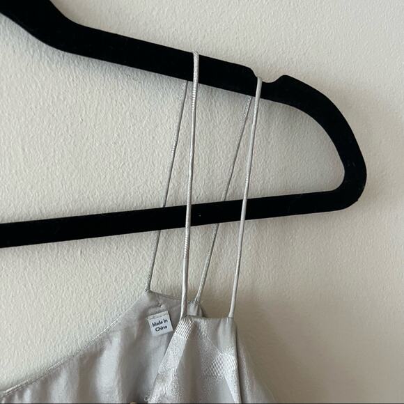 Halston Heritage Silver Silk Tiered Mini Dress - Picture 4 of 7